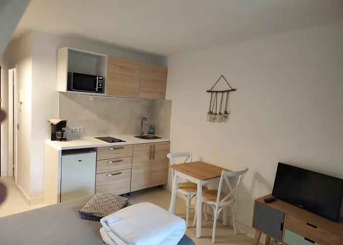 Neuf Cannes Marina Jardin & Piscine Privee Lägenhet Mandelieu