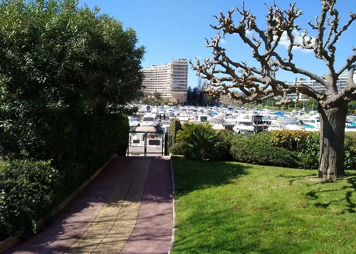 Lägenhet Neuf Cannes Marina Jardin & Piscine Privee *